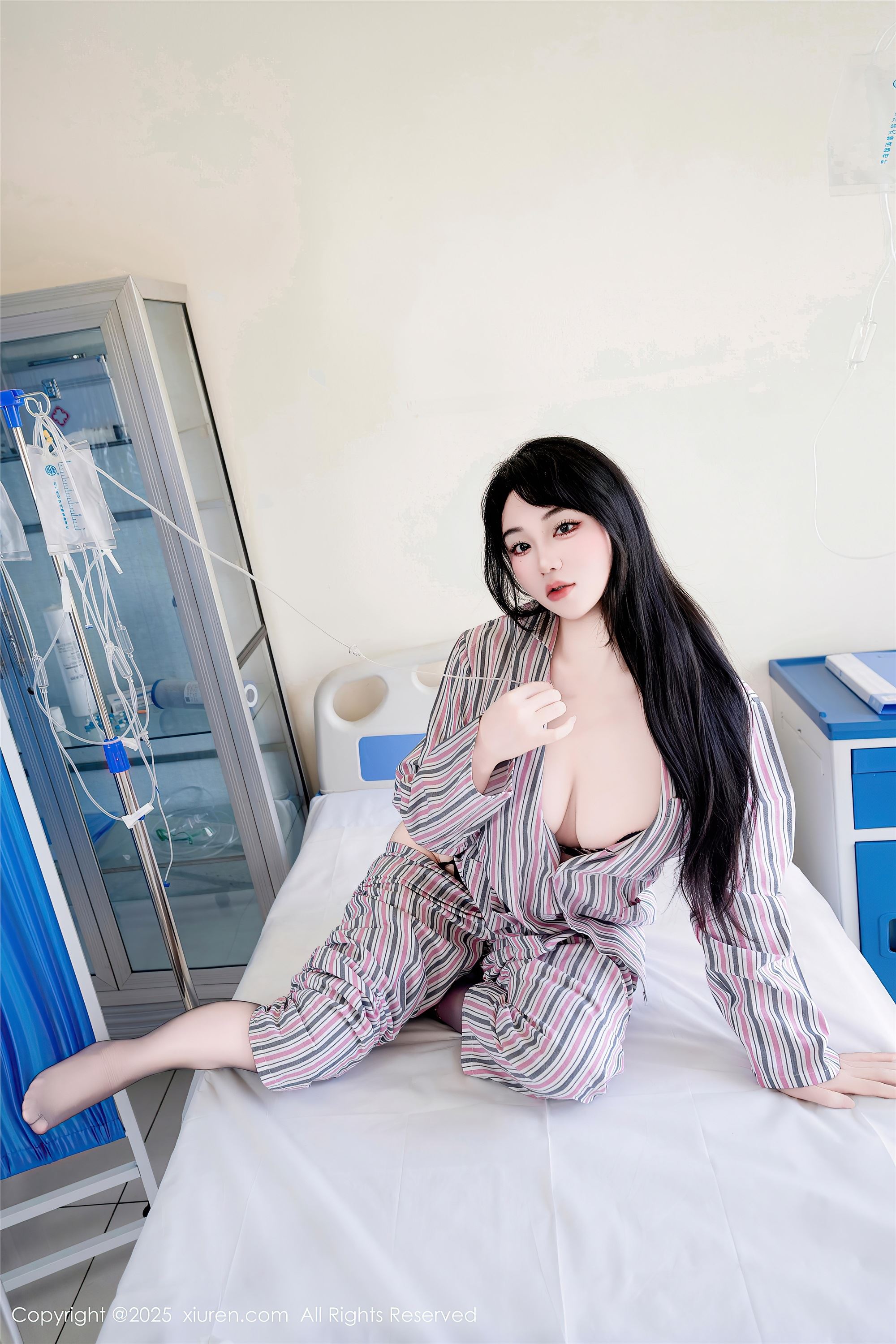 Xiuren秀人网 2025.08.14 NO.10648 汐汐爱吃草莓